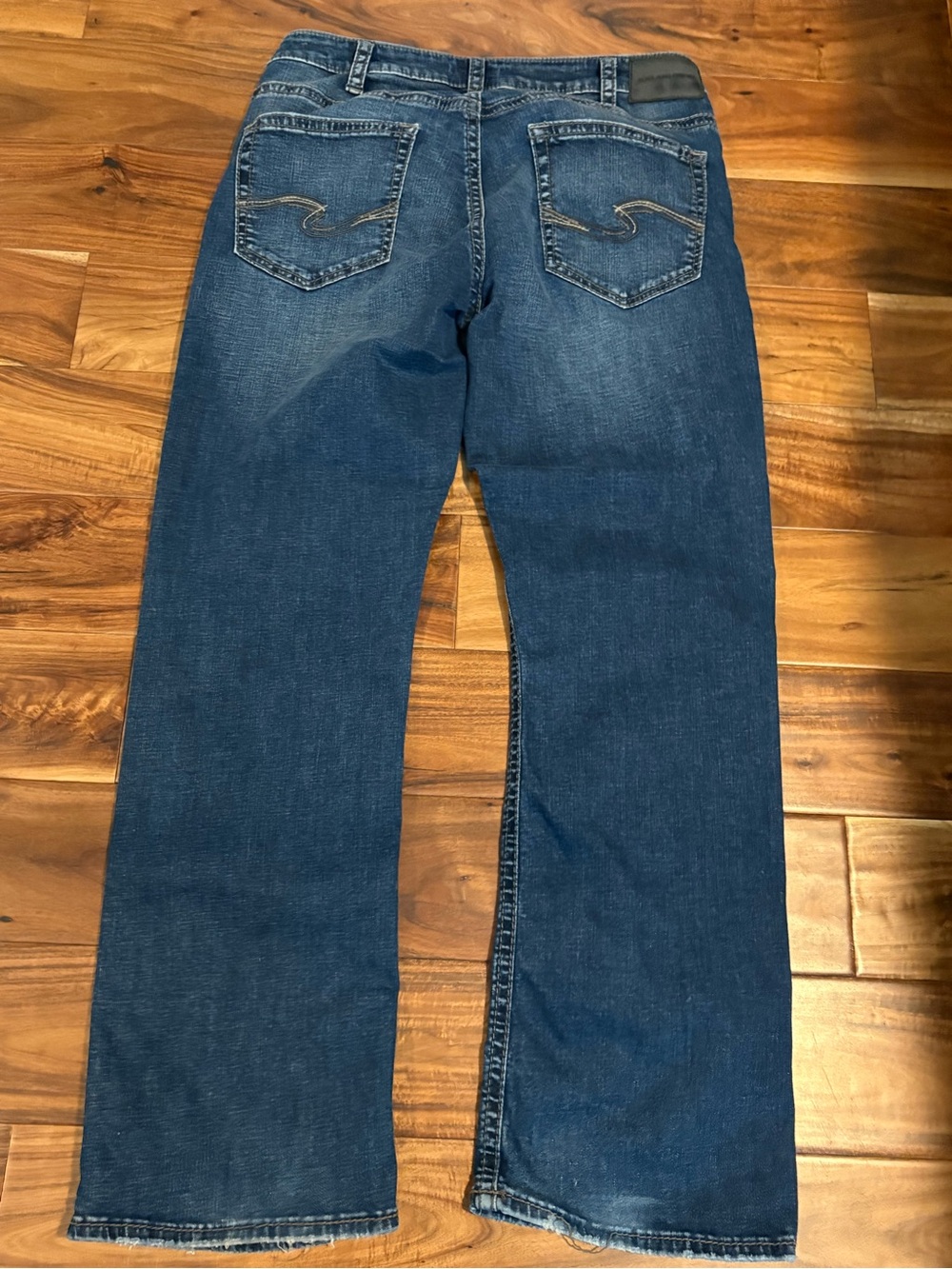 Jeans Subcategory Identification - Picture 4 of 6